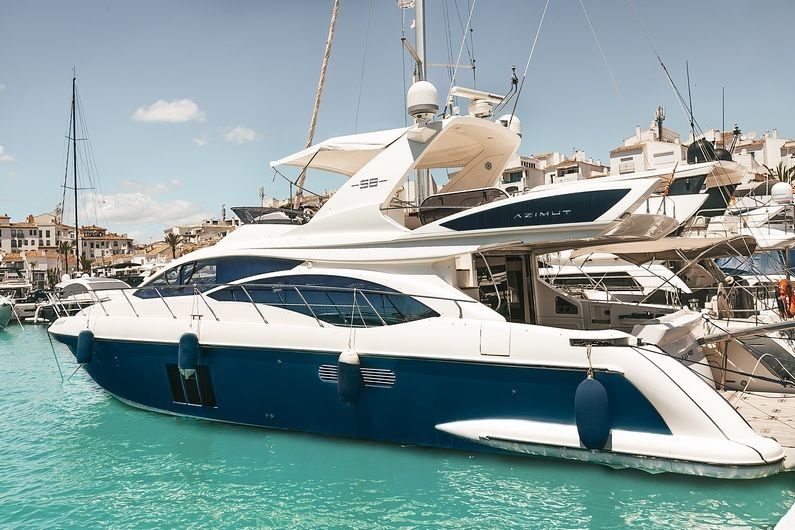 Azimut 58 | Lazurit