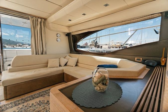 Azimut 58 | Lazurit