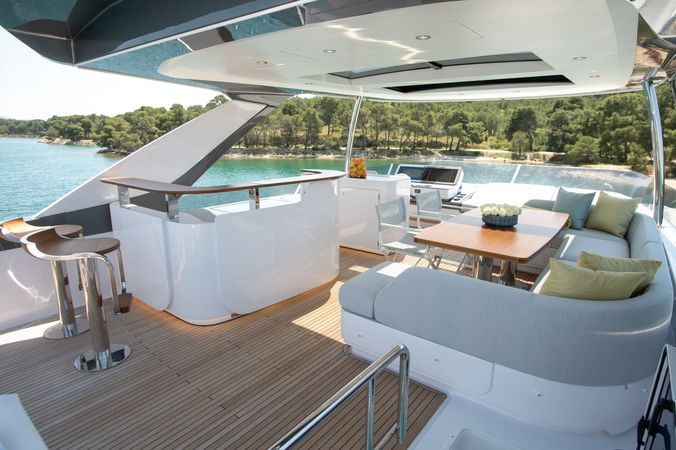 Azimut 78 | Prewi