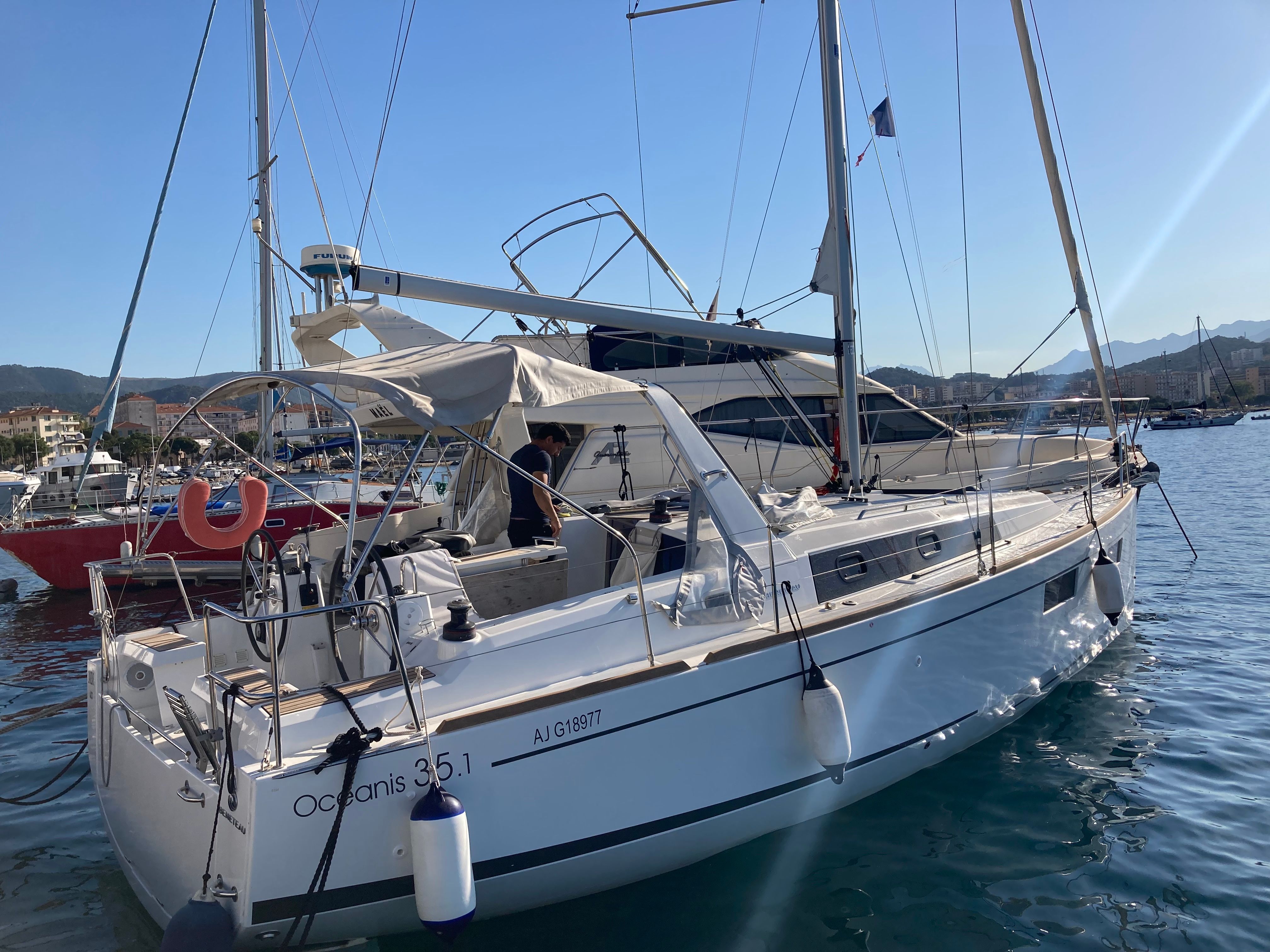 Beneteau Oceanis 35.1 | Zanzibar