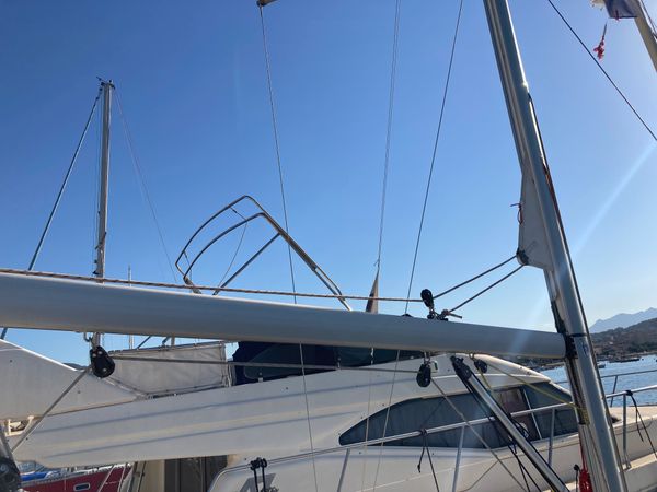 Beneteau Oceanis 35.1 | Zanzibar