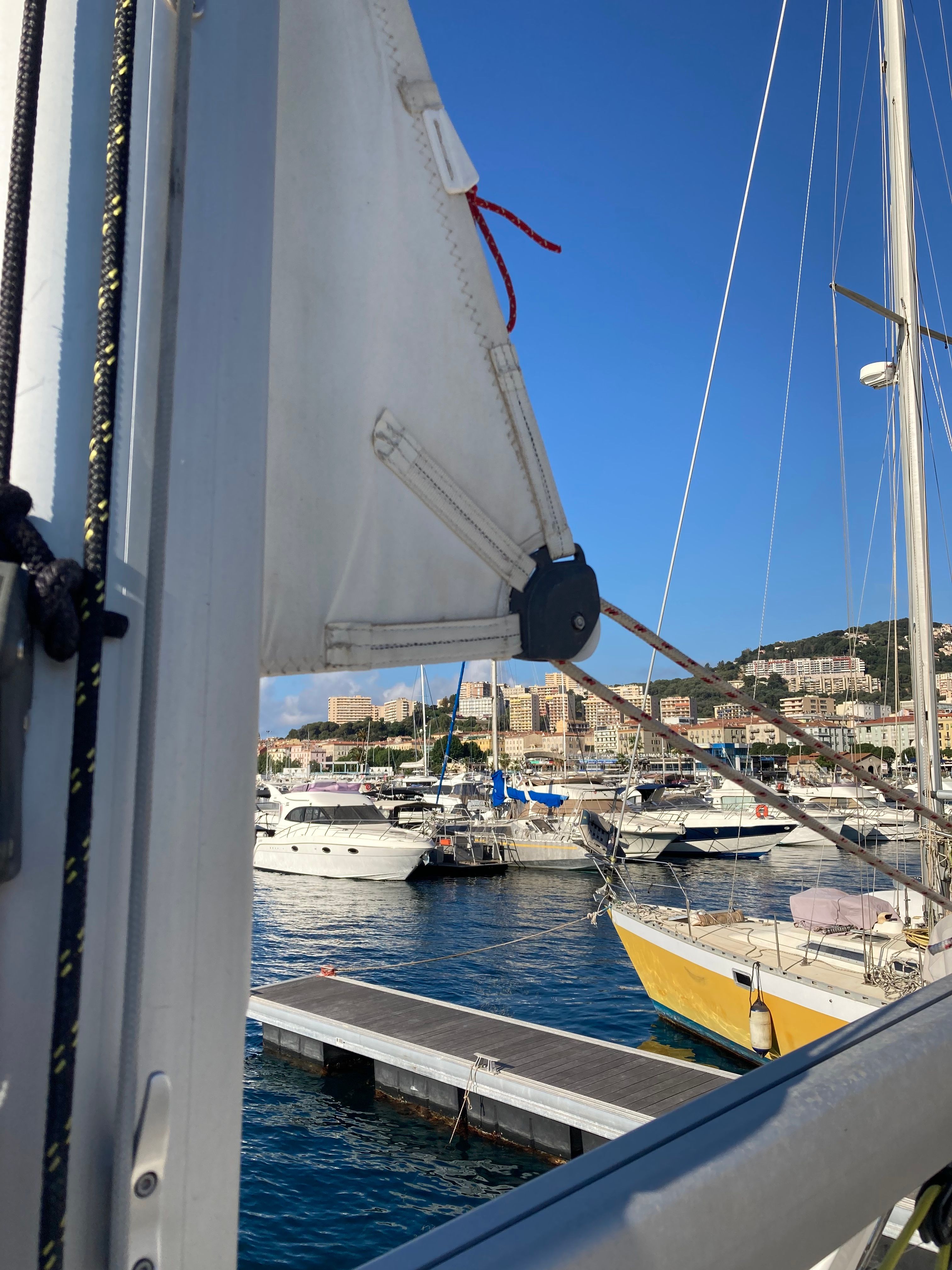 Beneteau Oceanis 35.1 | Zanzibar