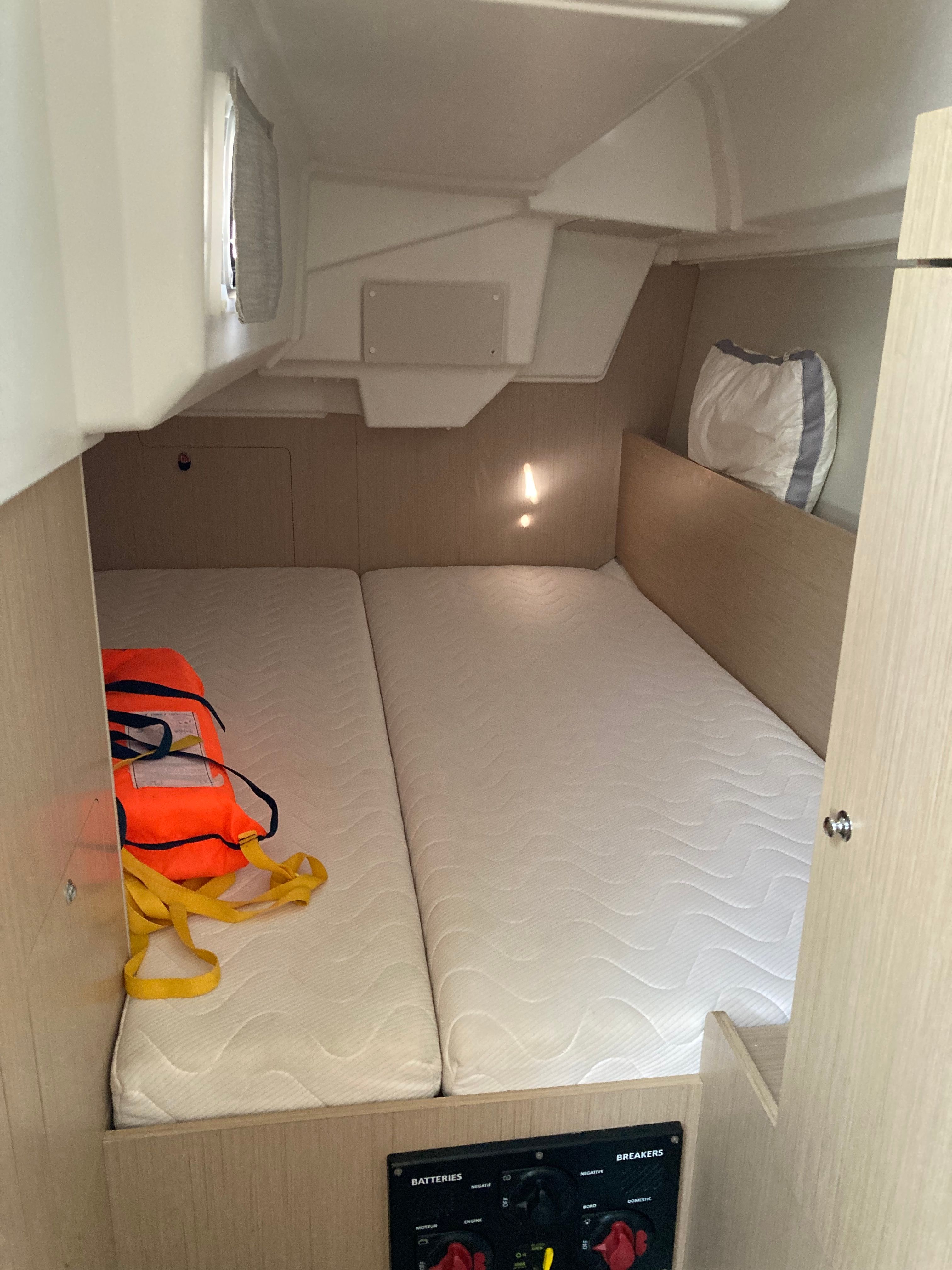 Beneteau Oceanis 35.1 | Zanzibar