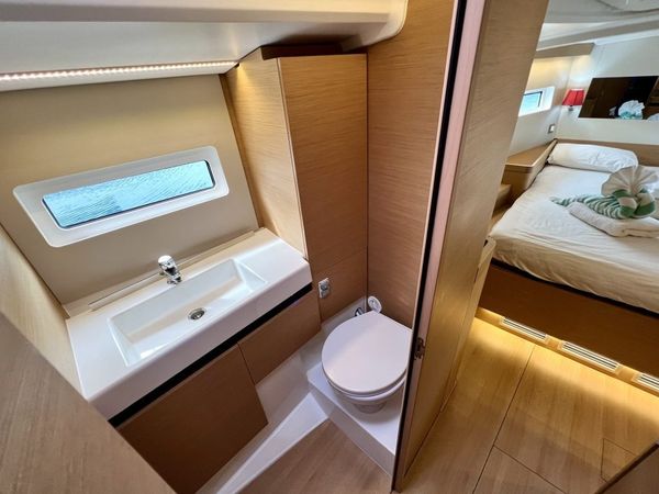 Jeanneau Sun Odyssey 490 | After Physics