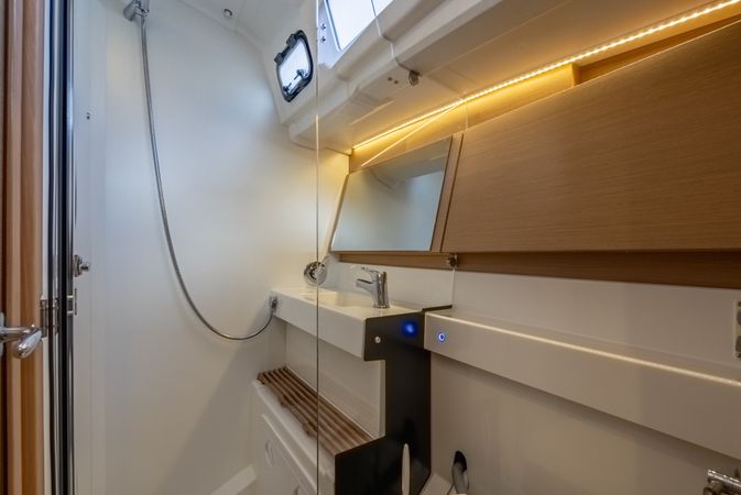 Jeanneau Sun Odyssey 490 | After Physics