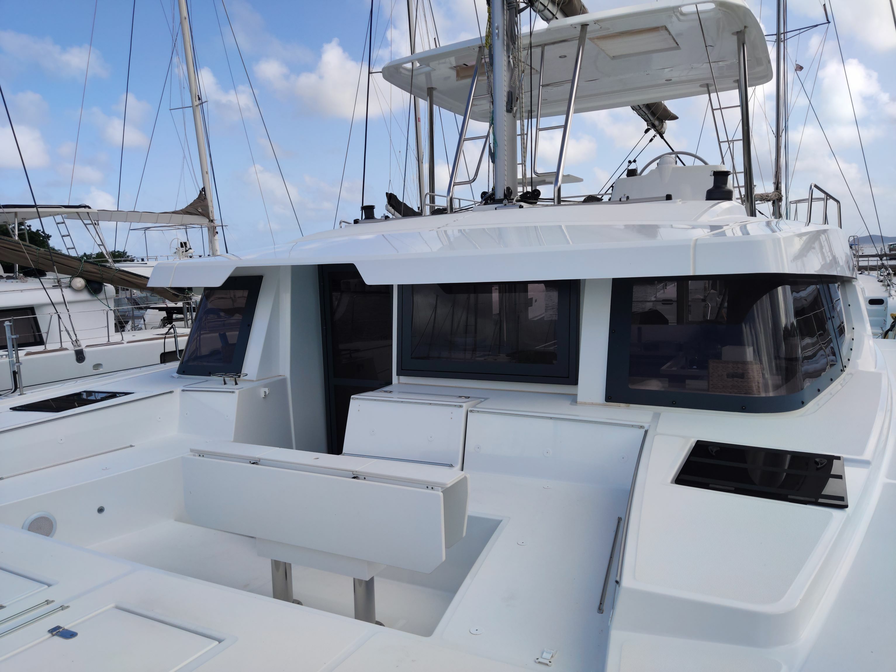 Bali 4.6 | Cool Breeze