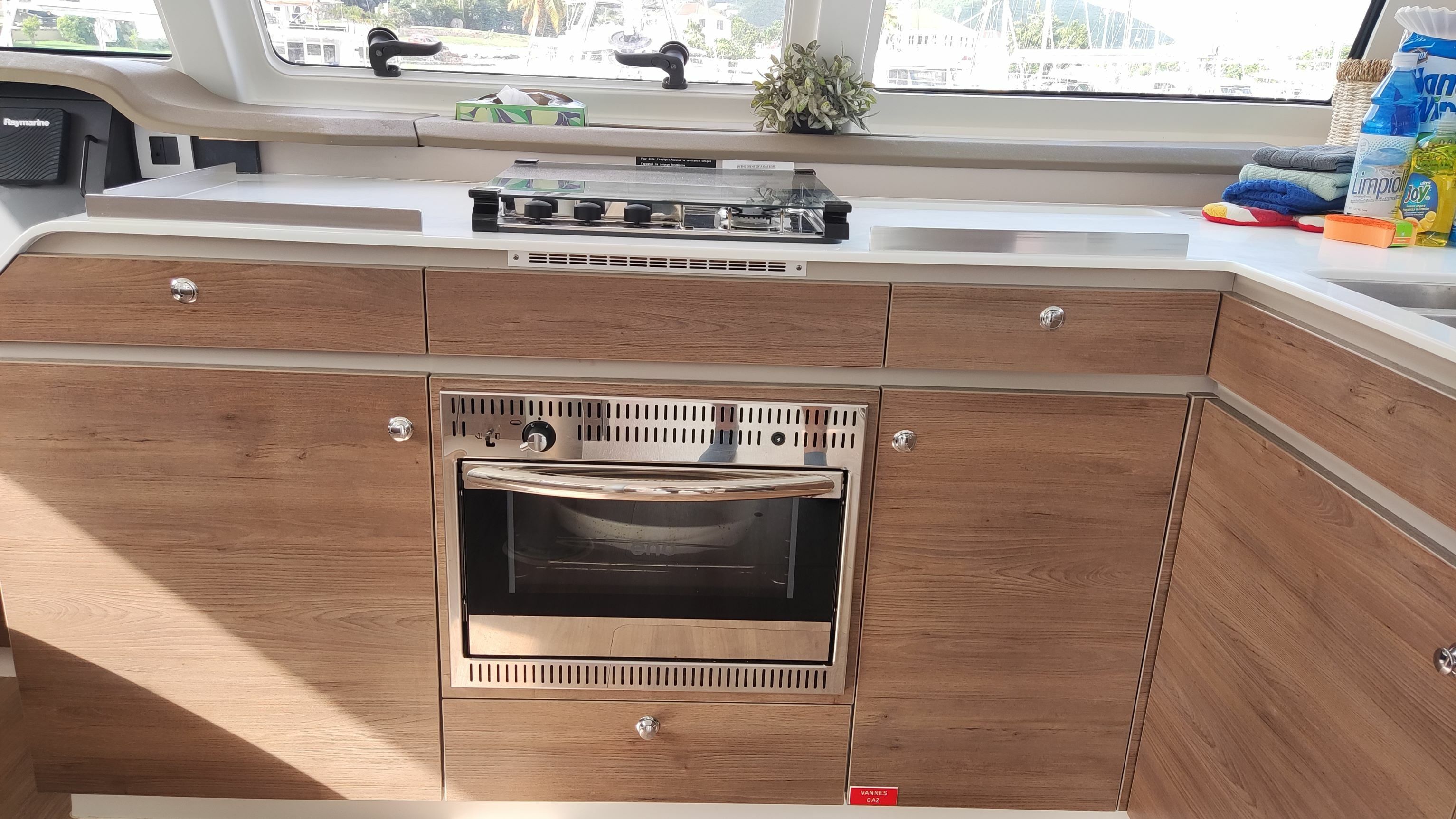 Bali Catspace | Pinnacle Cat