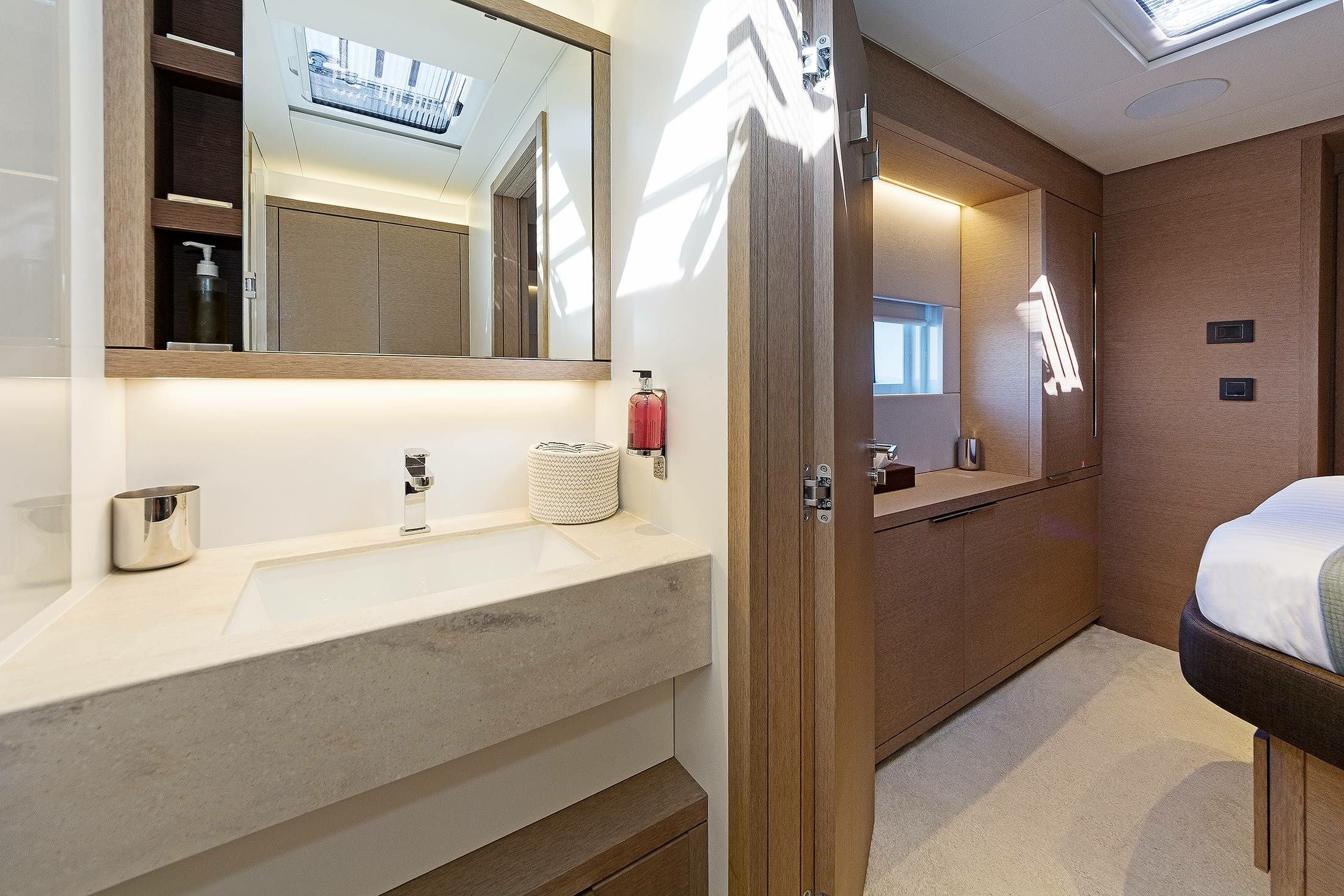 Lagoon Sixty 5 | Daiquiri