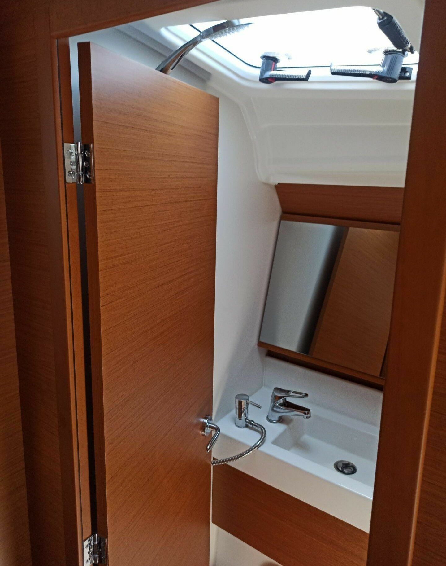 Jeanneau Sun Odyssey 410 | Evnia