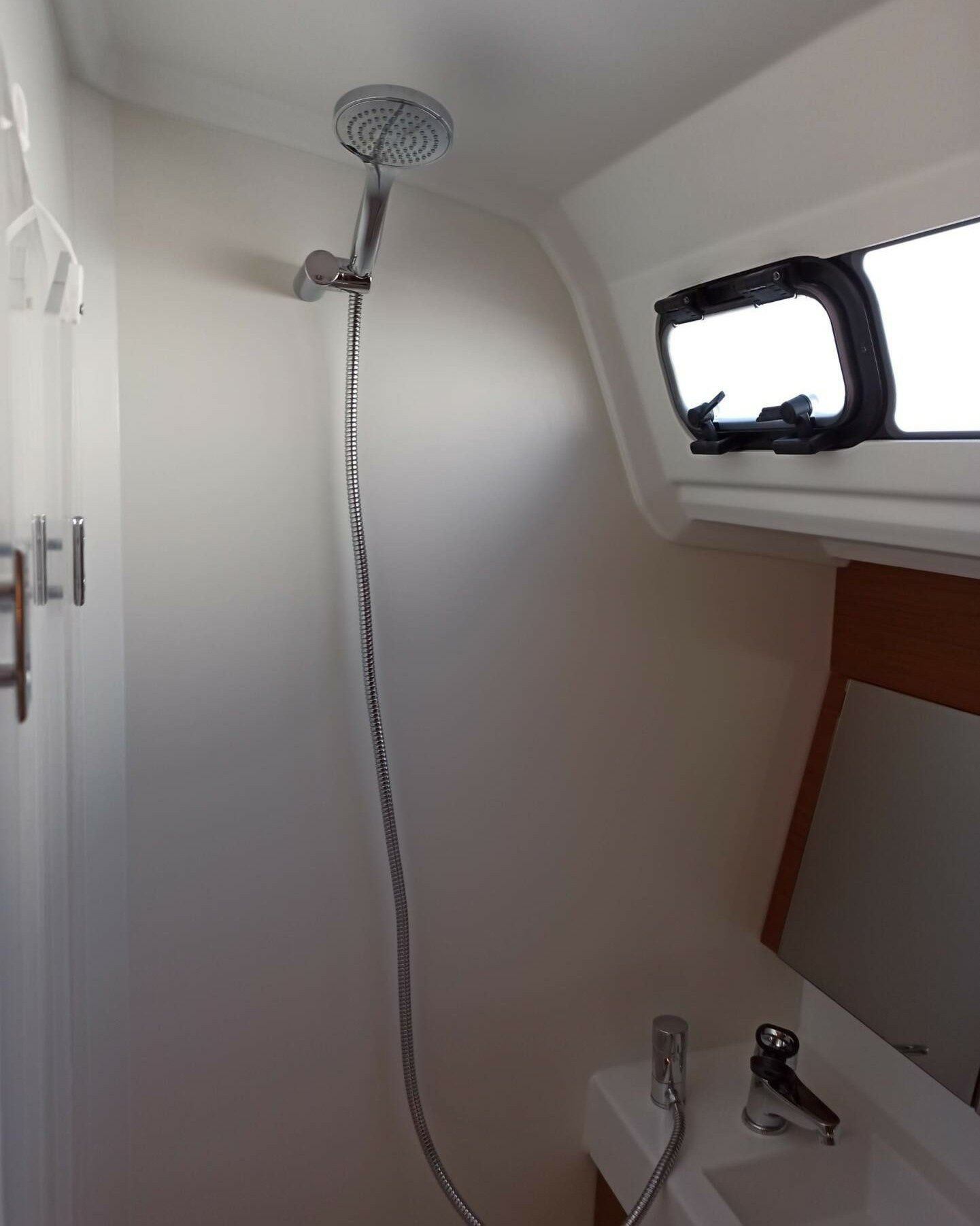 Jeanneau Sun Odyssey 410 | Evnia