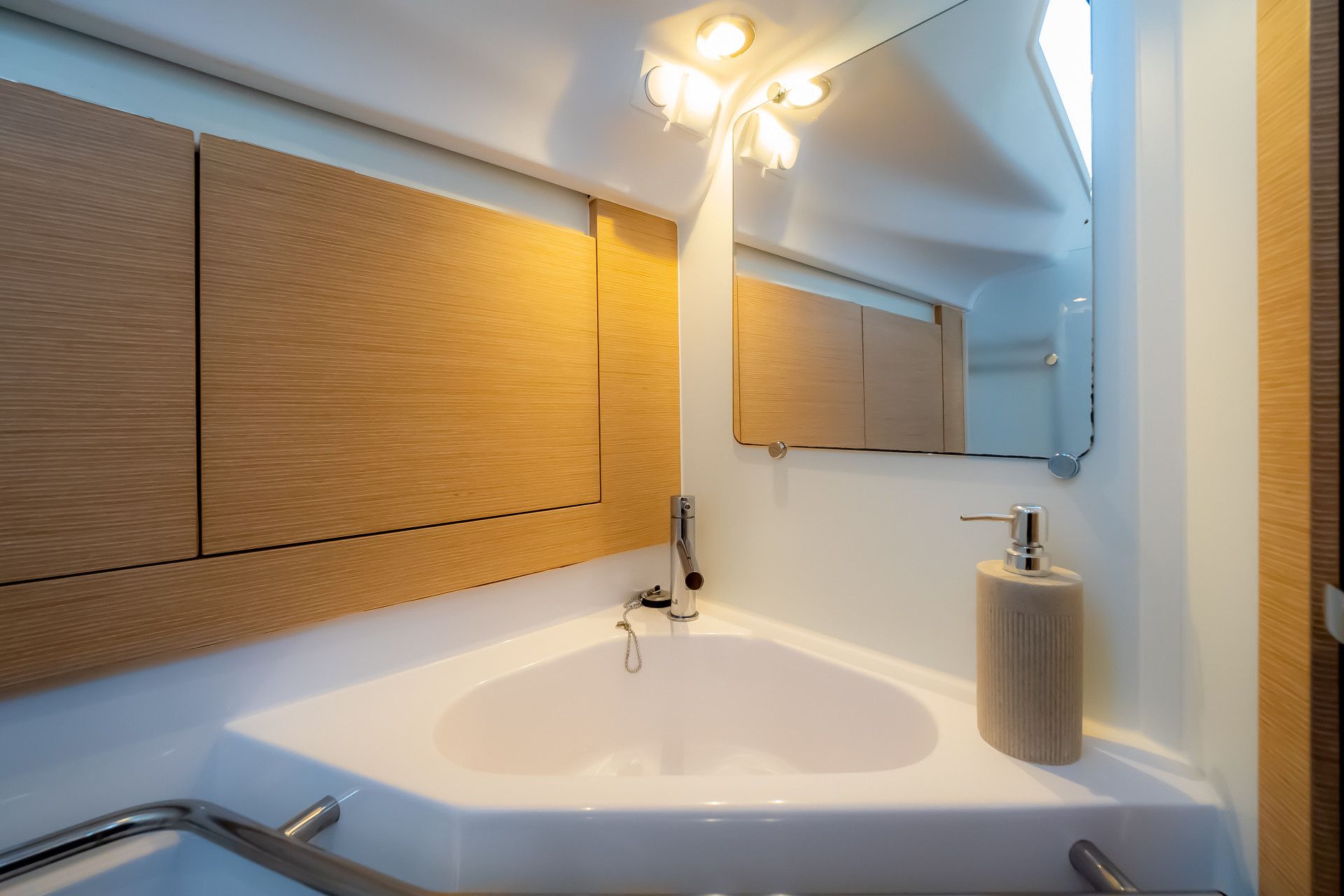 Elan 45.1 Impression | Viki