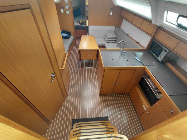 Bavaria Cruiser 37 | Qing