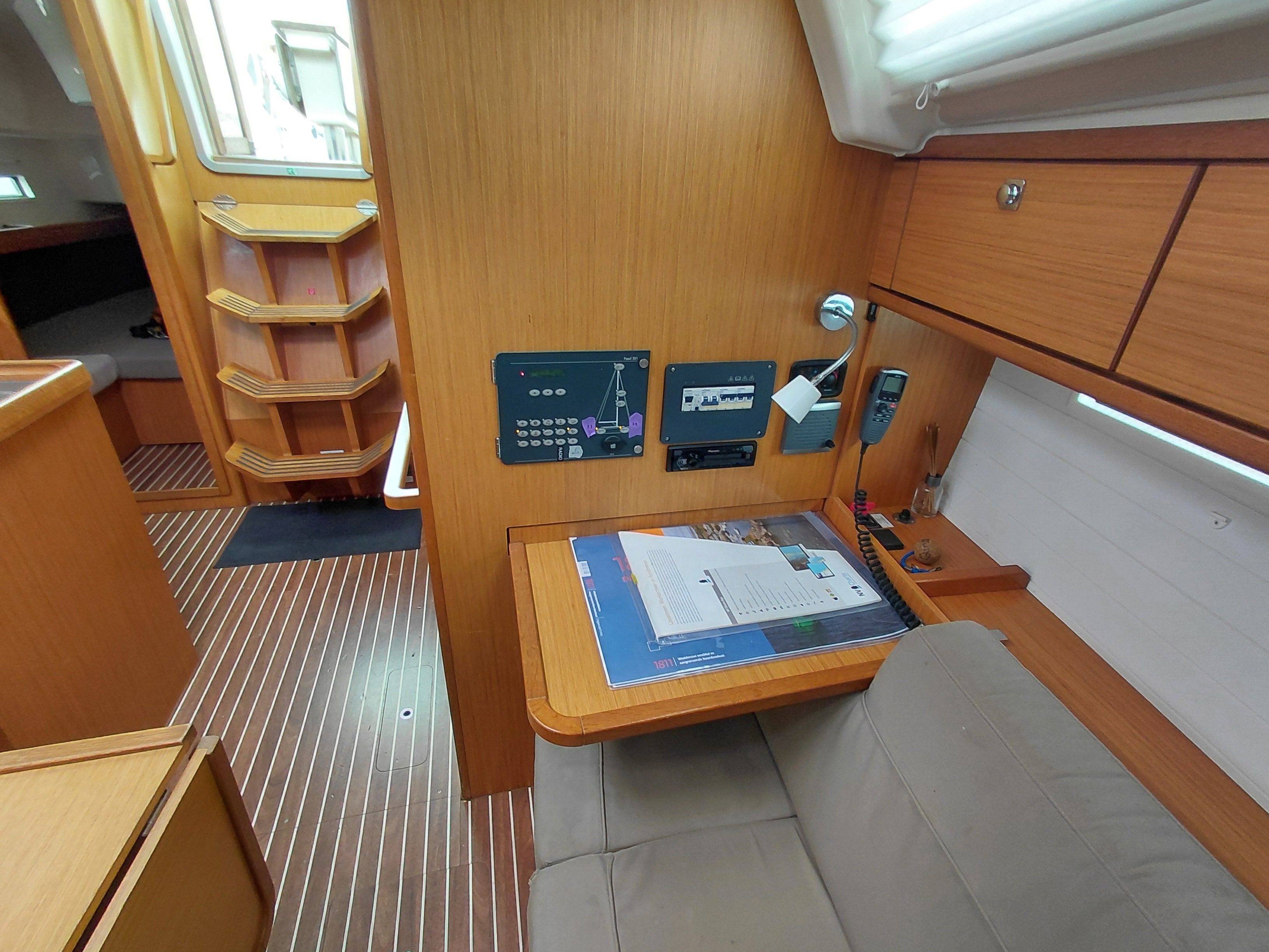 Bavaria Cruiser 37 | Qing