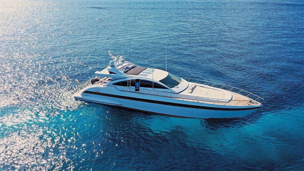 Mangusta 72 | Yaloou Dream