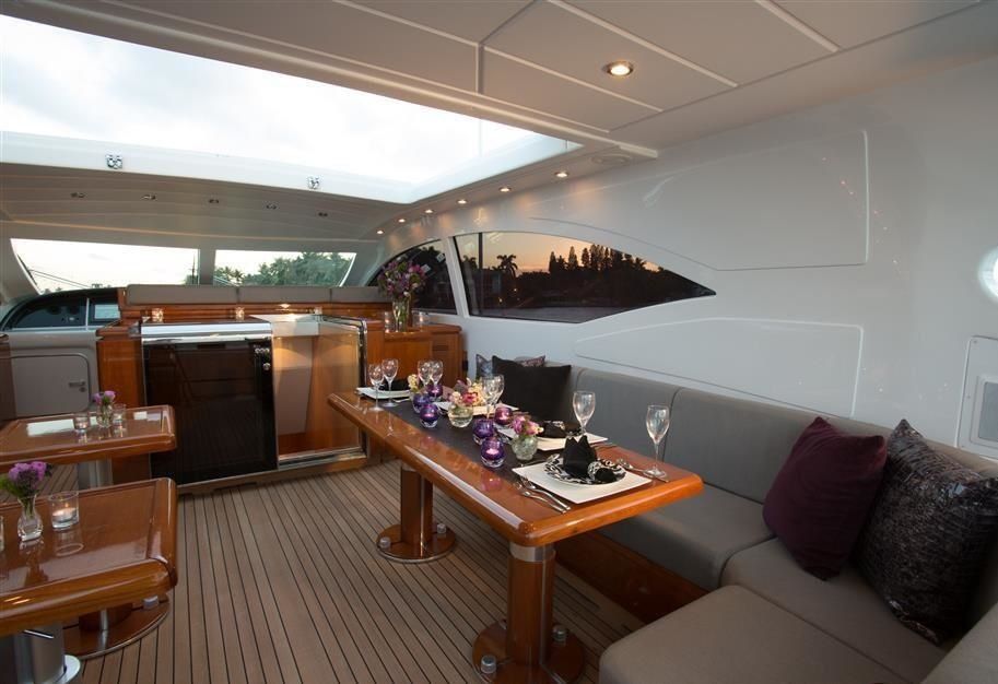 Mangusta 72 | Yaloou Dream