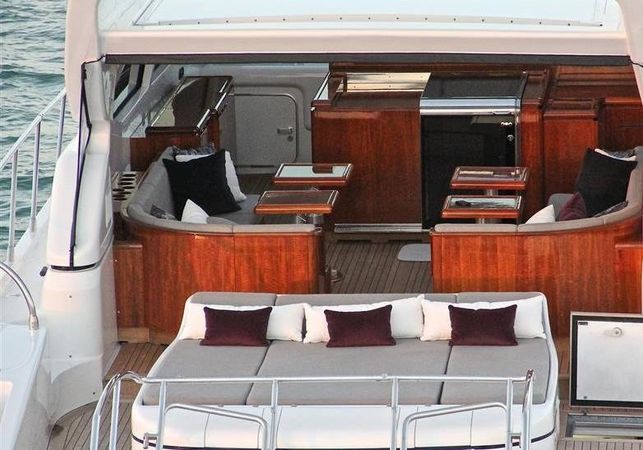 Mangusta 72 | Yaloou Dream