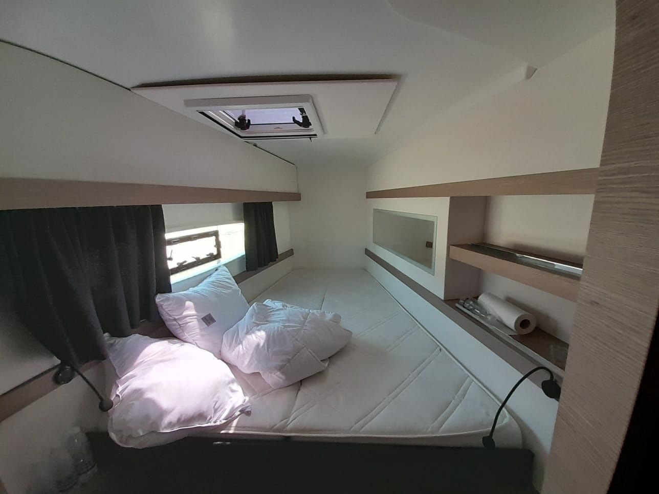 Fountaine Pajot Isla 40 | Monkey Puppy