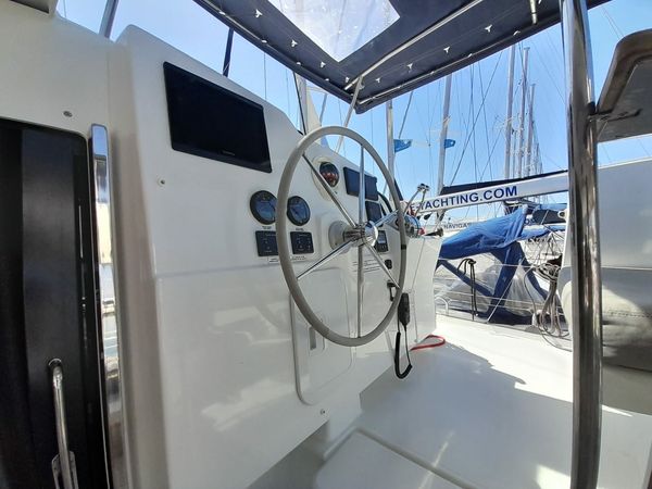 Fountaine Pajot Isla 40 | Monkey Puppy