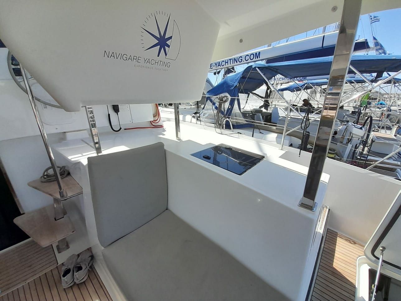 Fountaine Pajot Isla 40 | Monkey Puppy