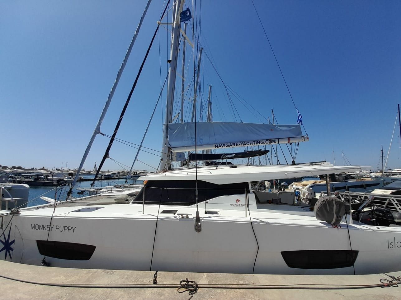 Fountaine Pajot Isla 40 | Monkey Puppy