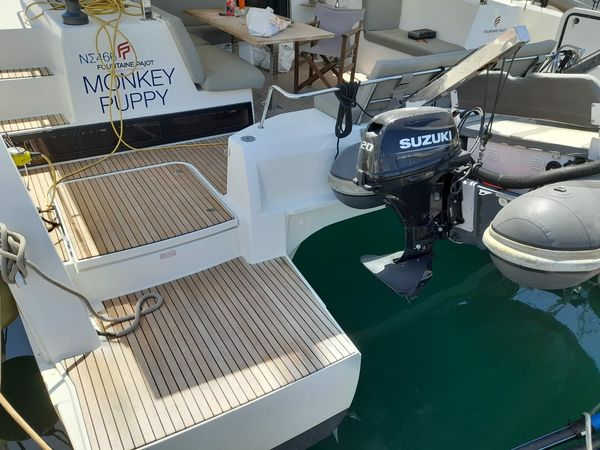 Fountaine Pajot Isla 40 | Monkey Puppy