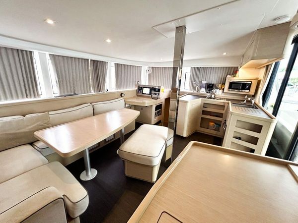 Lagoon 42 | Casbah 3