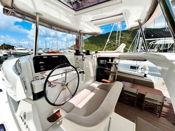 Lagoon 42 | Casbah 3