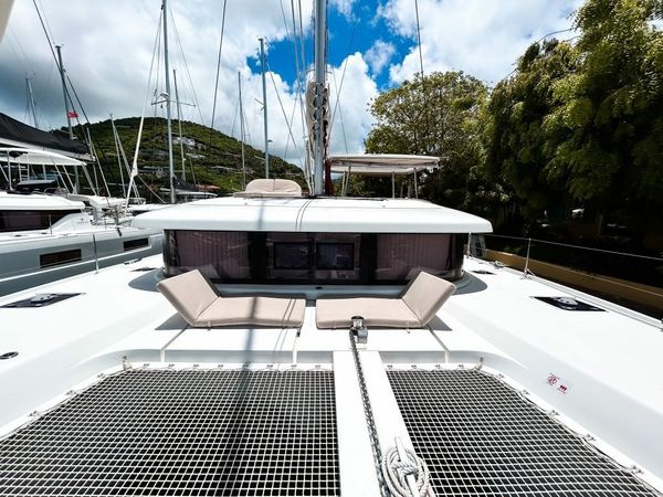 Lagoon 42 | Casbah 3