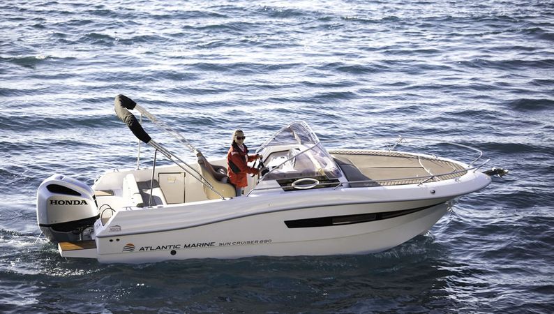 Atlantic Marine Suncruiser 690 | 20