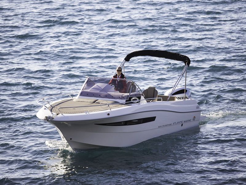Atlantic Marine Suncruiser 690 | 20