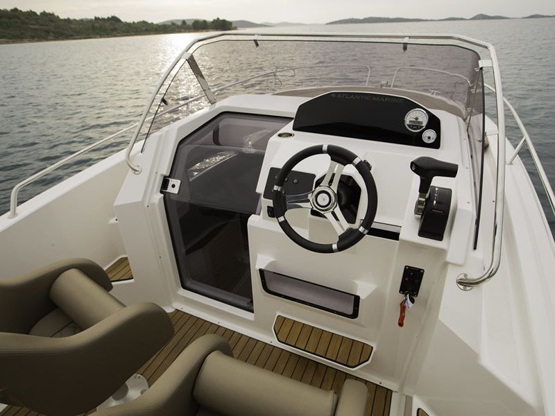 Atlantic Marine Suncruiser 690 | 20