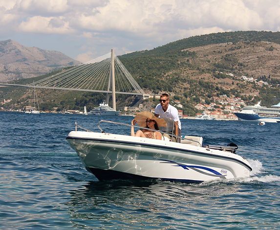 Ranieri Voyager 17 | 08