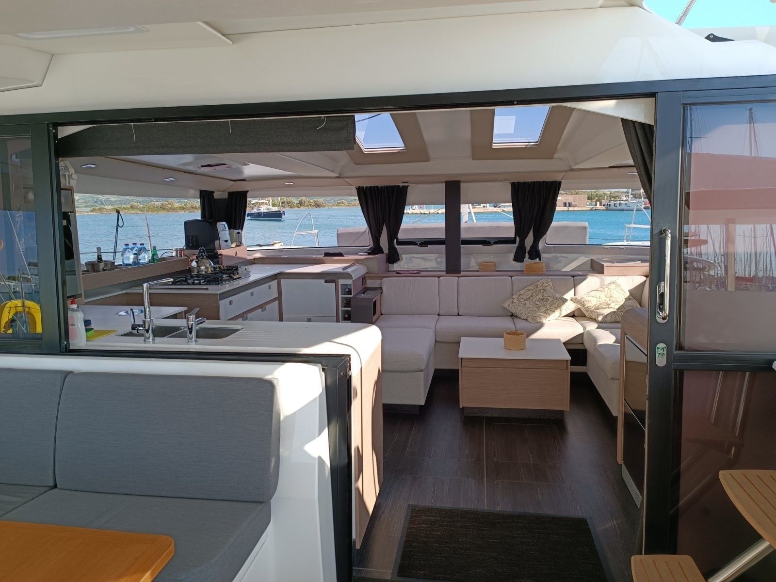 Fountaine Pajot Elba 45 | Ambrosia13