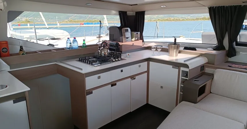 Fountaine Pajot Elba 45 | Ambrosia20