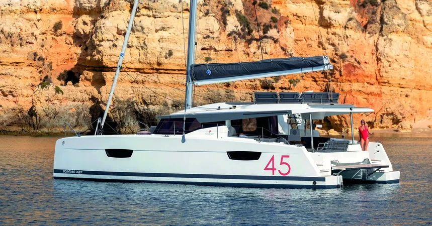 Fountaine Pajot Elba 45 | Ambrosia1