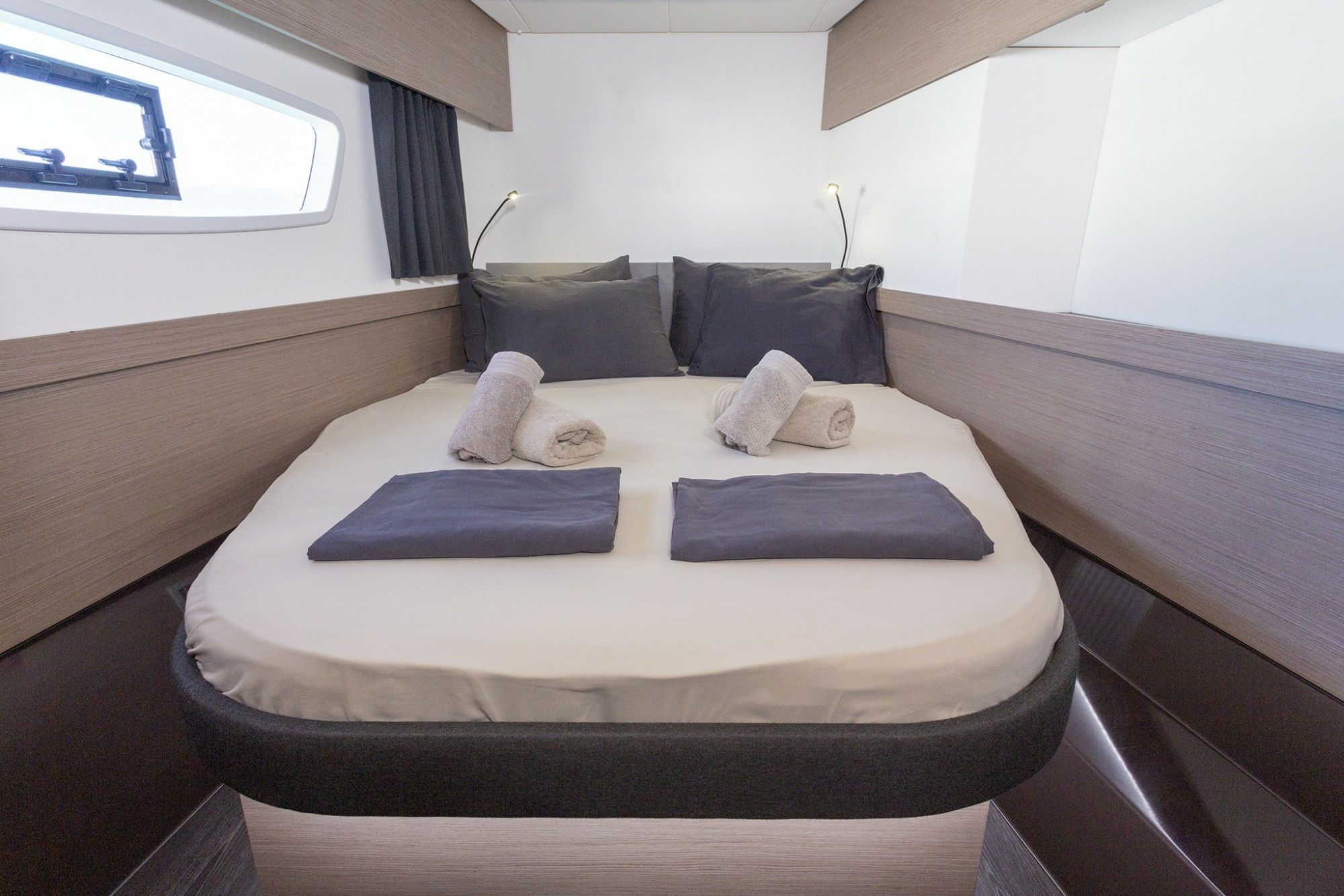 Fountaine Pajot Elba 45 | Ambrosia