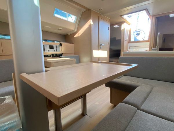 More 40 | Black Widow