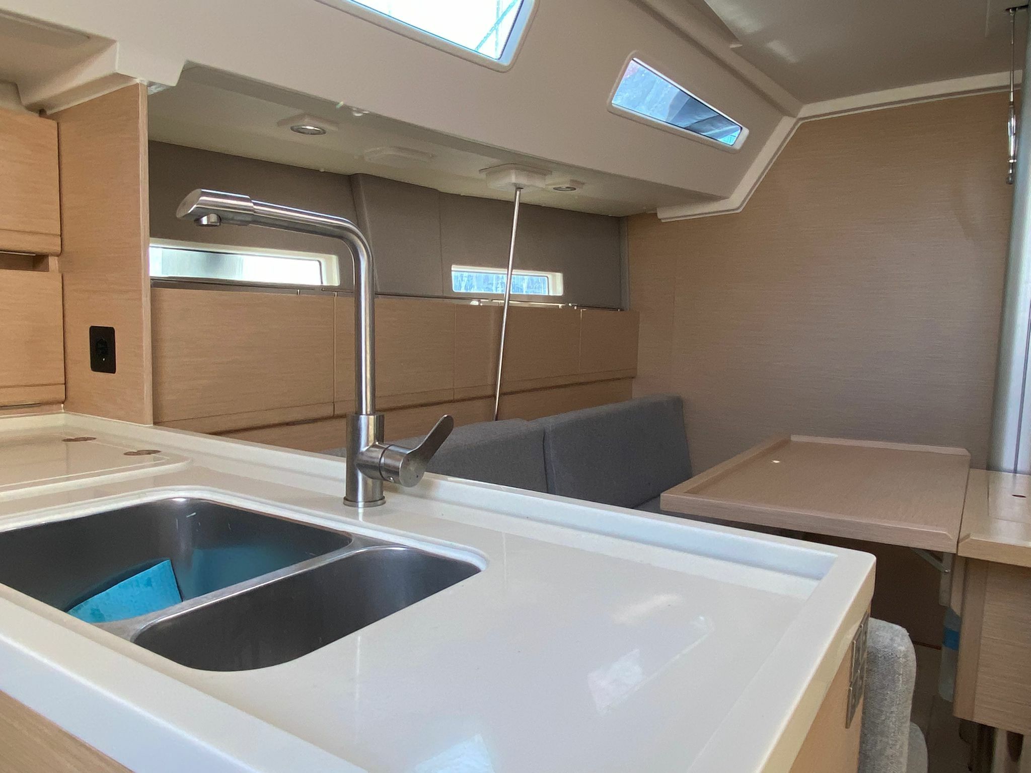 More 40 | Black Widow