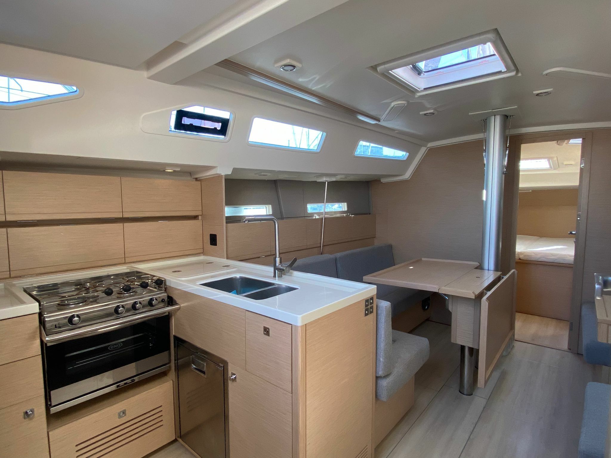 More 40 | Black Widow