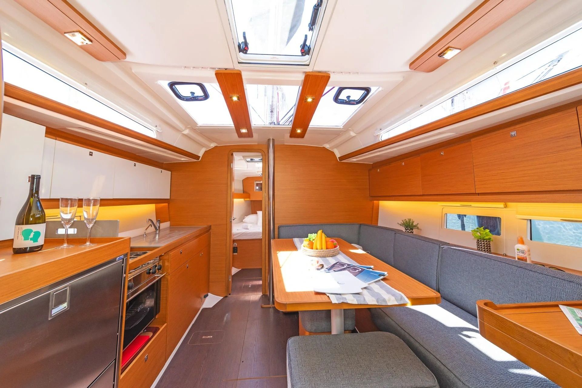 Dufour 390 | Agnes