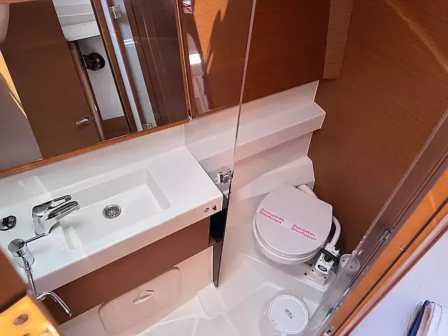 Jeanneau Sun Odyssey 410 | Stilvi