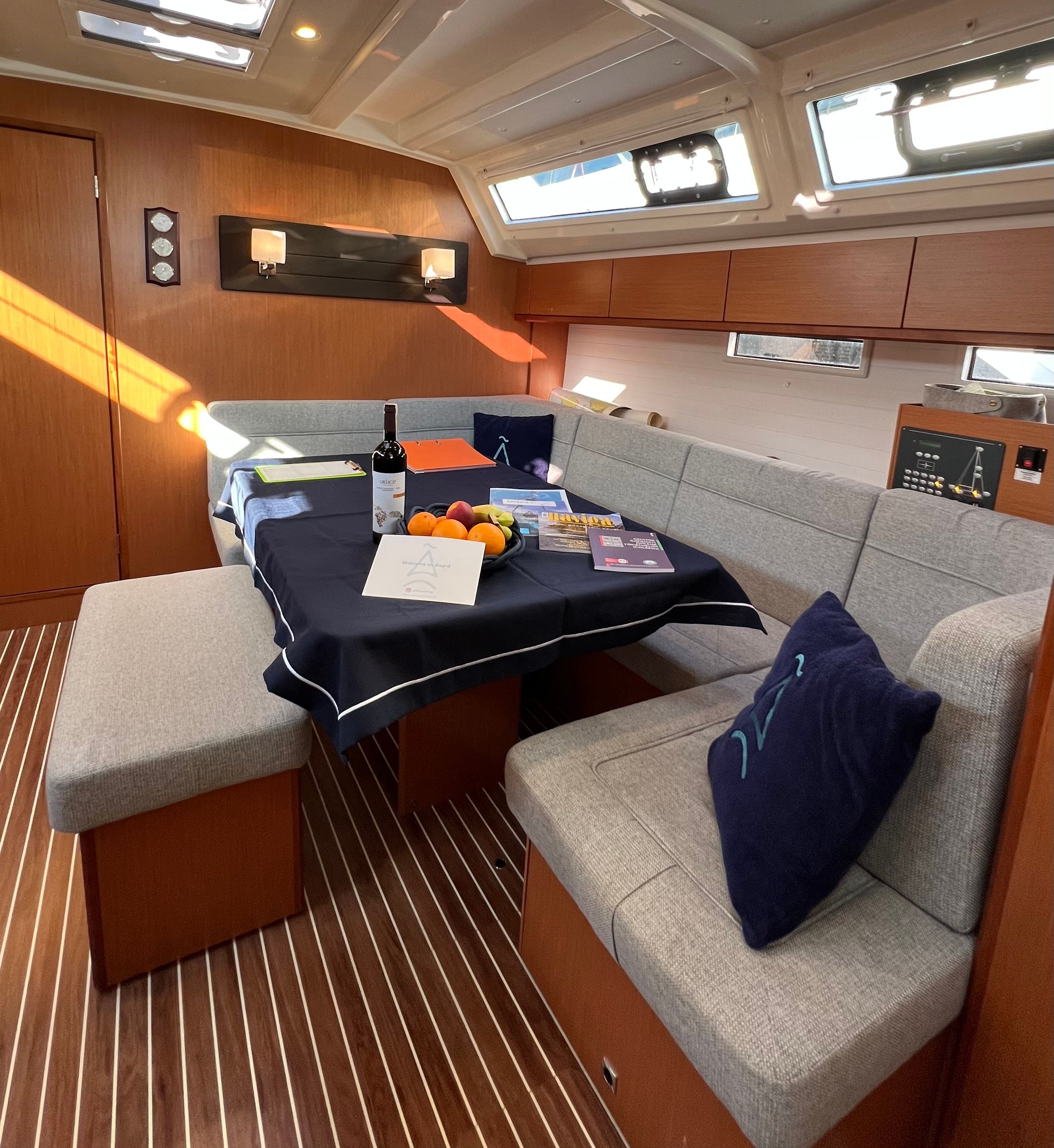 Bavaria Cruiser 46 | Classy