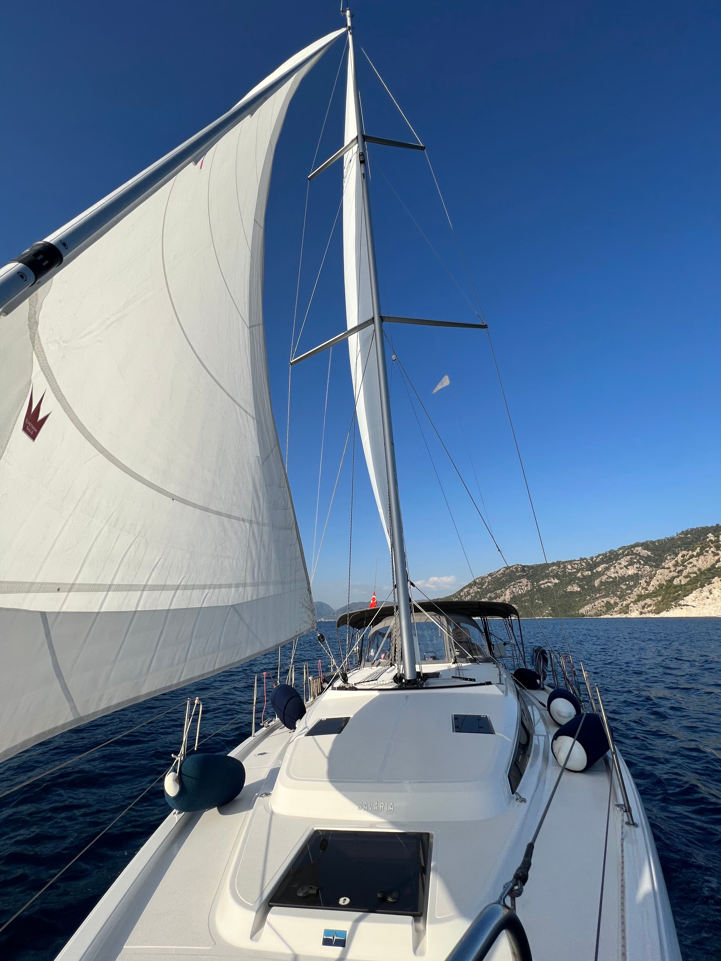 Bavaria Cruiser 46 | Classy