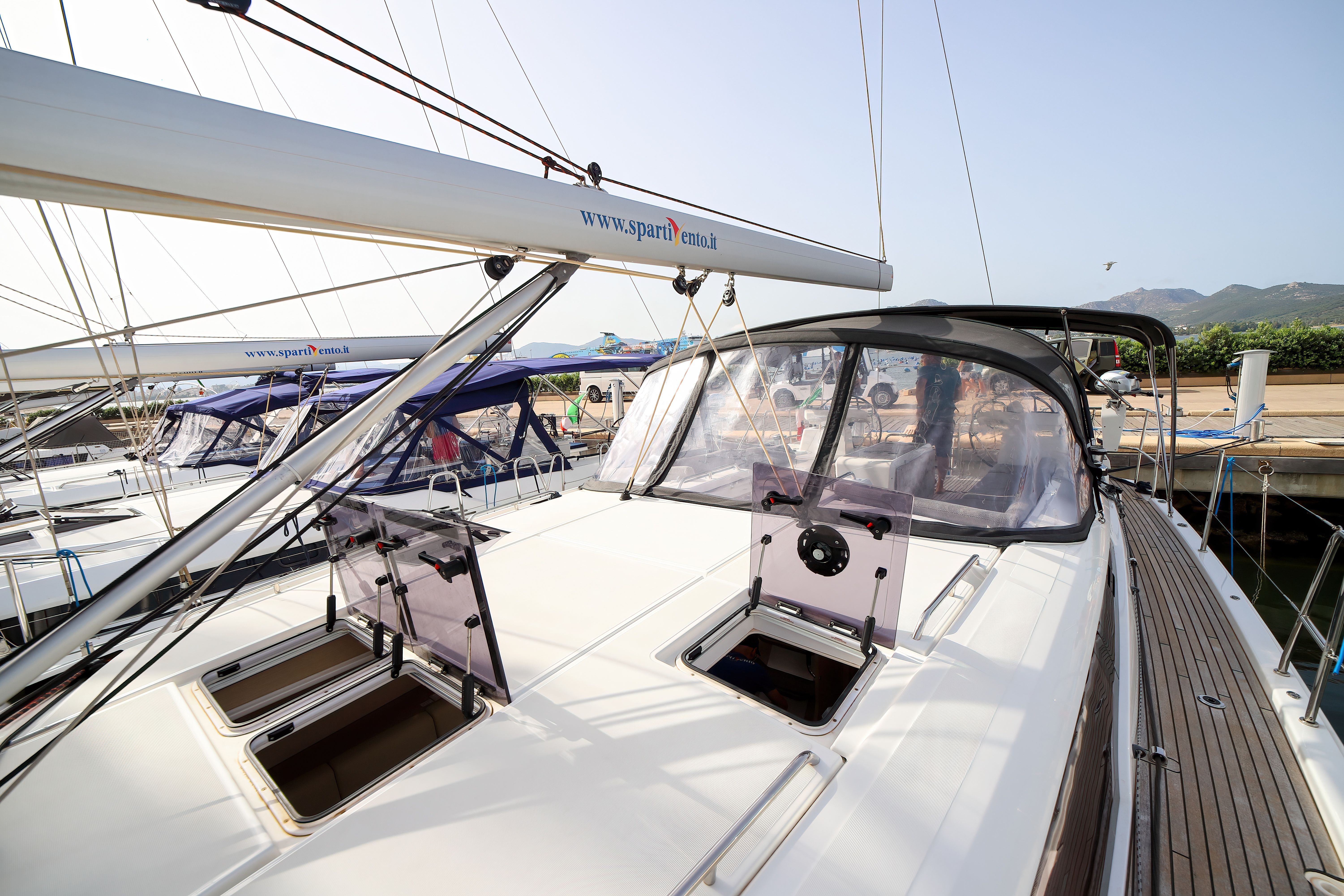 Jeanneau 54 | Eleutheria