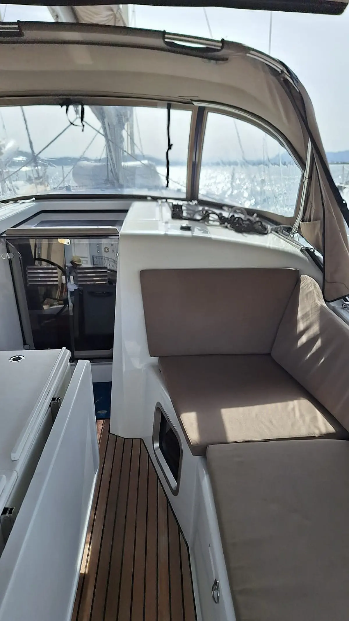 Jeanneau Sun Odyssey 410 | Iliada