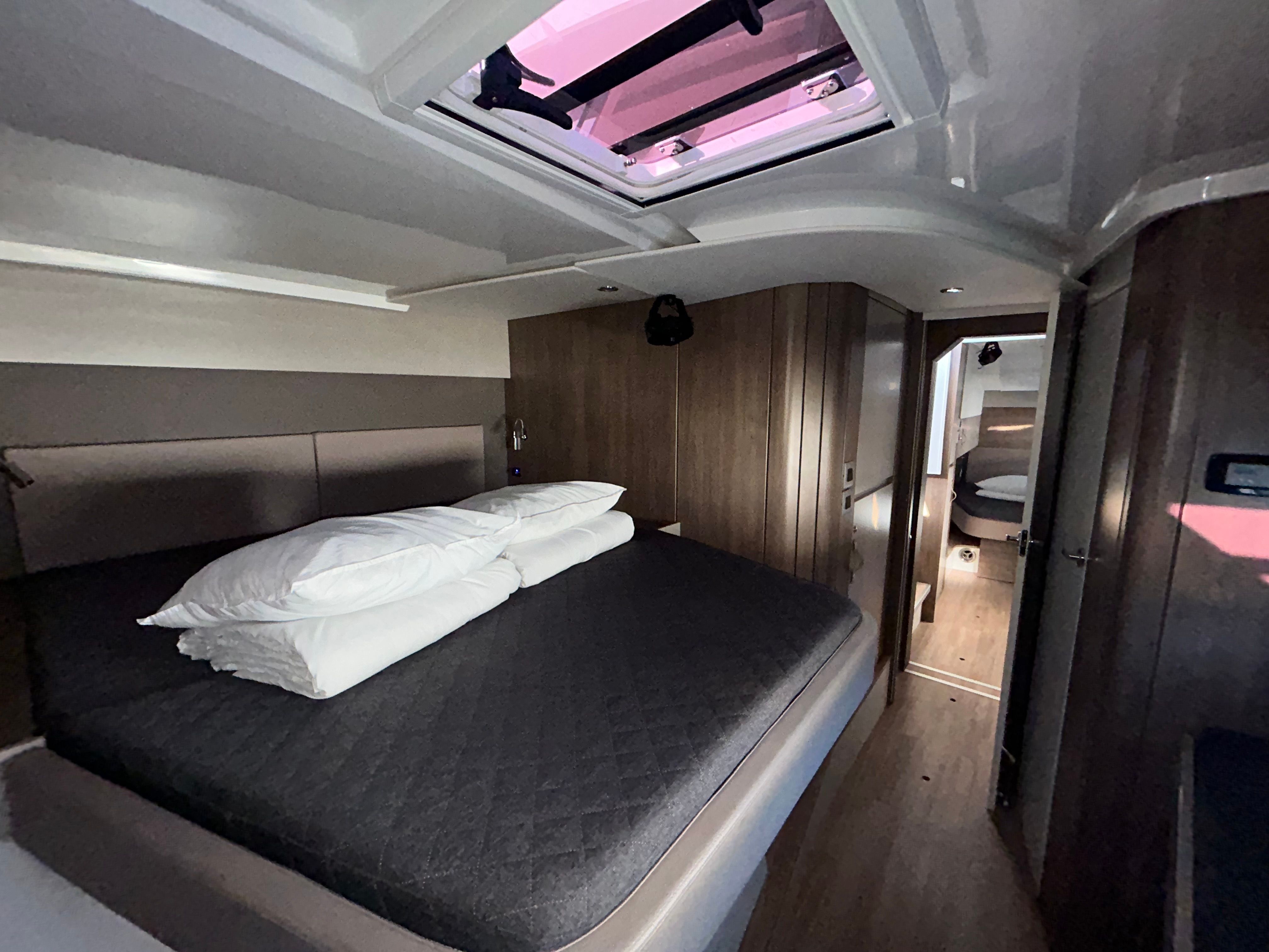 Bali Catspace | Amon Re