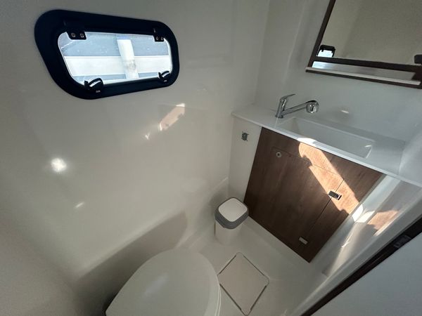 Bali Catspace | Amon Re