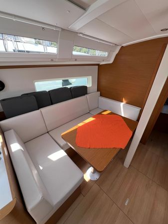 Jeanneau Sun Odyssey 380 | Lidija