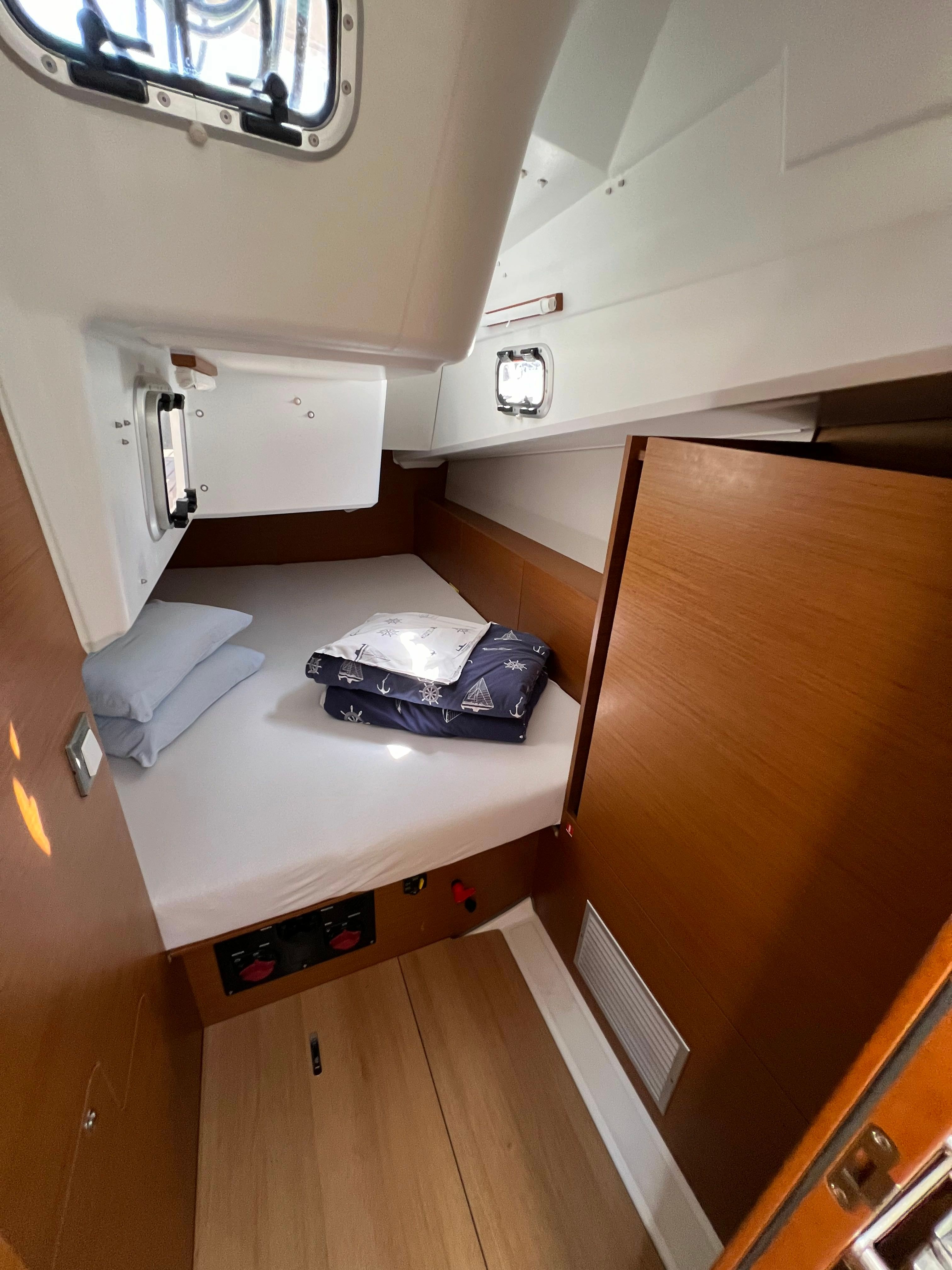Jeanneau Sun Odyssey 380 | Lidija