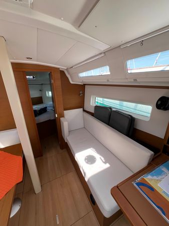 Jeanneau Sun Odyssey 380 | Lidija